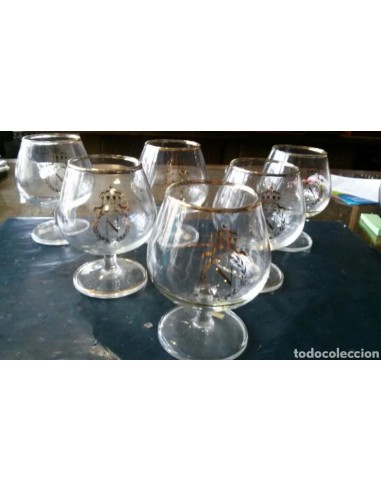 Seis copas de cristal publicidad...