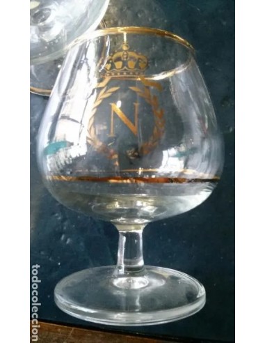 Seis copas de cristal publicidad...