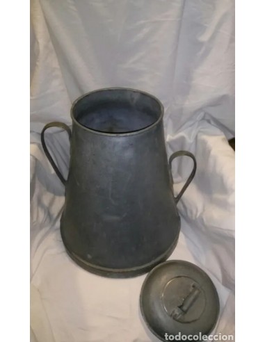 Sella, recipiente para el agua, de cinc