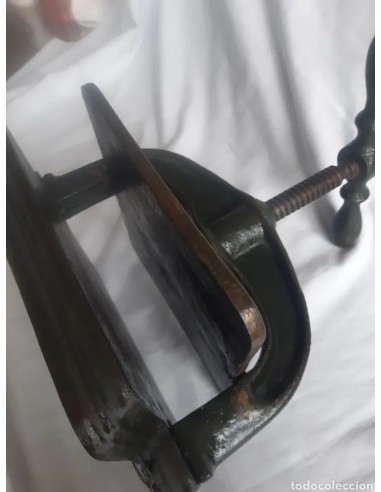 Prensa imprenta para encuadernar...