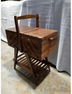 Costurero, buen estado,...