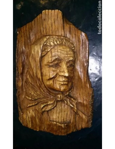 Talla en madera maciza