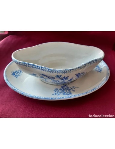 SALSERA CON PORTASALSERA, francesa