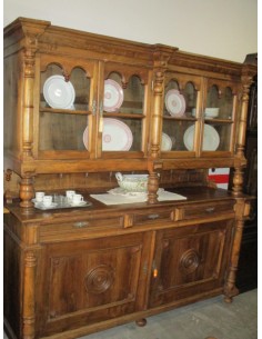 Cristalera de castaño