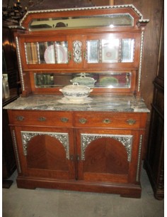 Aparador dos cuerpos