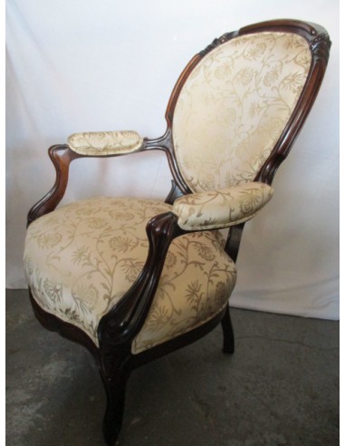 Silla de brazos de viñático